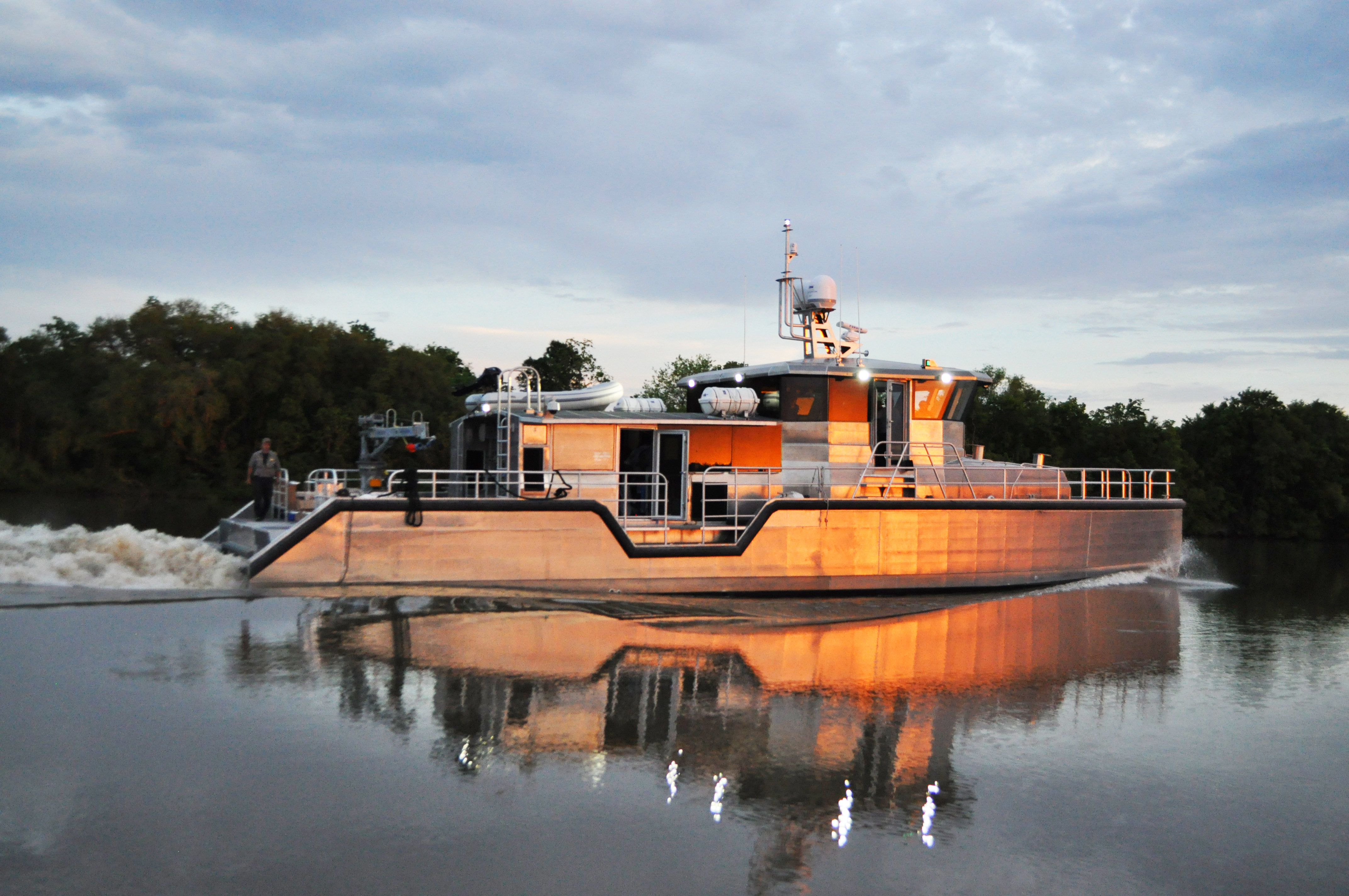 dive catamaran boats