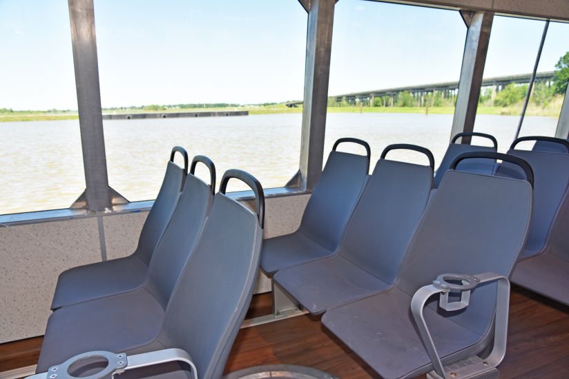 Large windows create a light and airy atmosphere. NYC Ferry H 101.