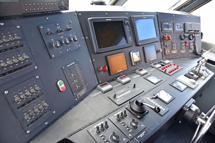 Detail view of helm.