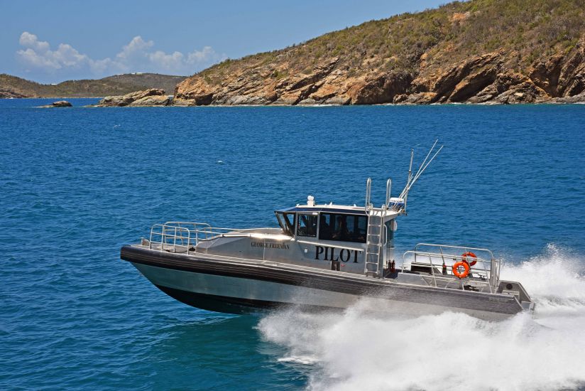 Metal Shark 45 Defiant Pilot Boat